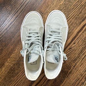 High top Vans. Size 8. EUC